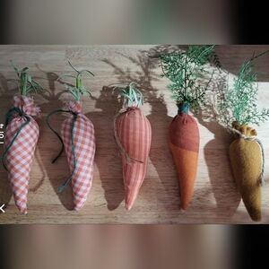Handcrafted Fabric Carrot Decor Set